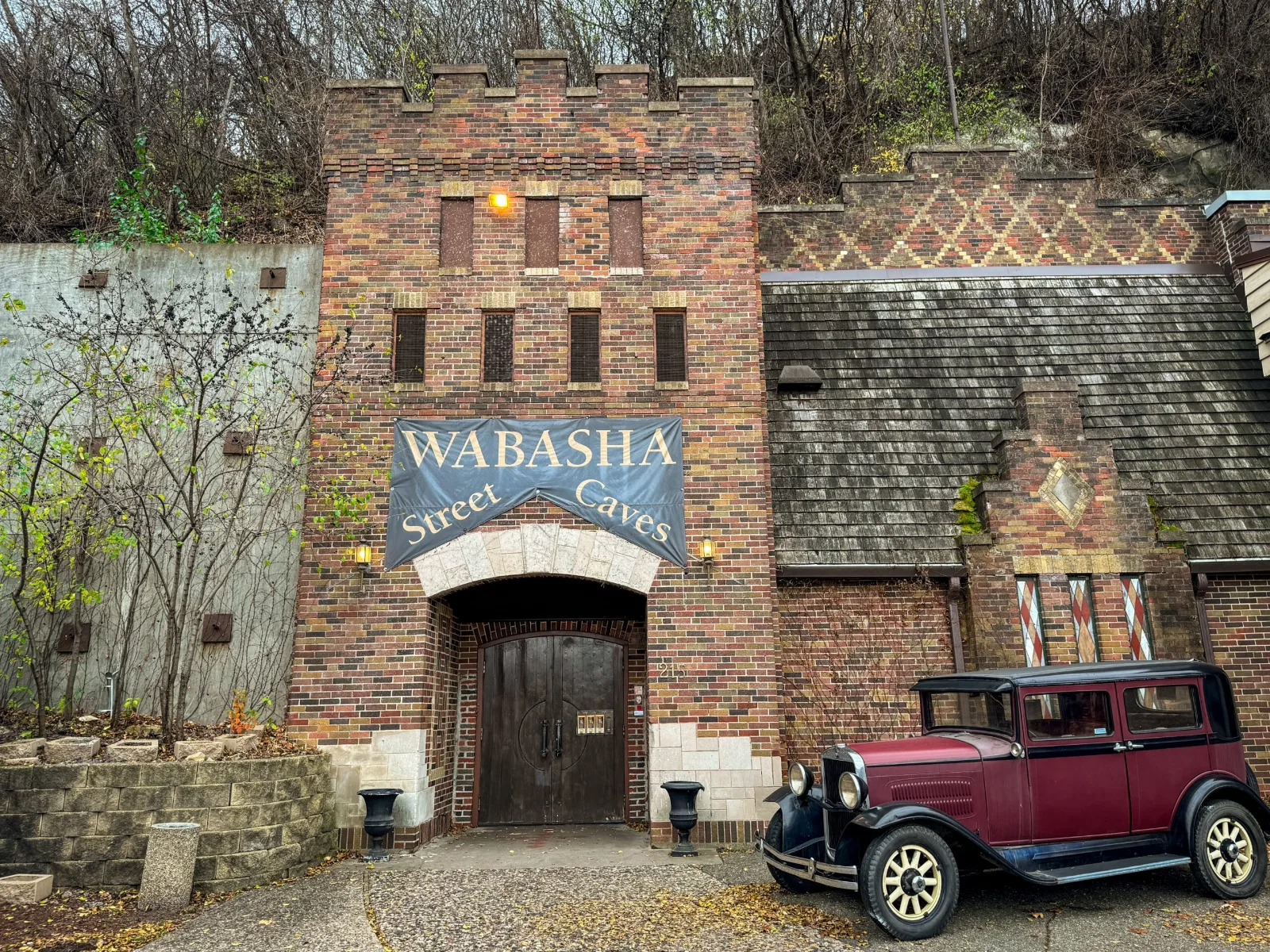 Lost Souls Tour- Wabasha Street Caves