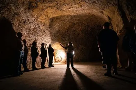 Lost Souls Tour- Wabasha Street Caves
